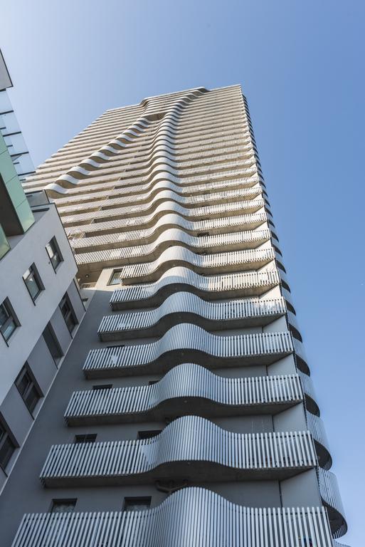 Sky View Apartment Відень Екстер'єр фото