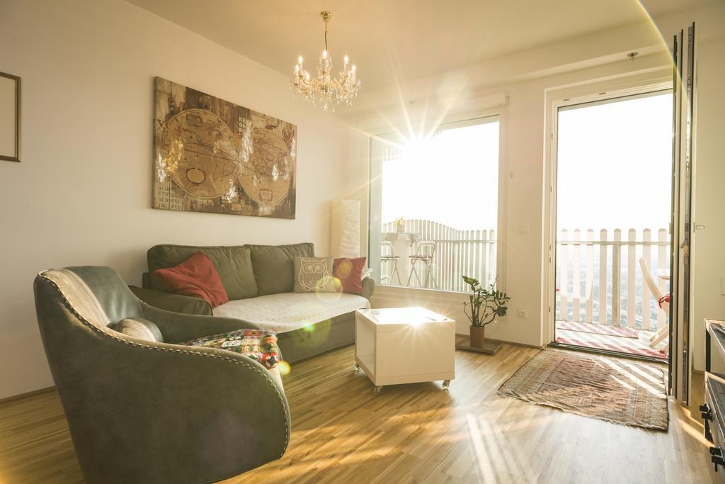 Sky View Apartment Відень Екстер'єр фото